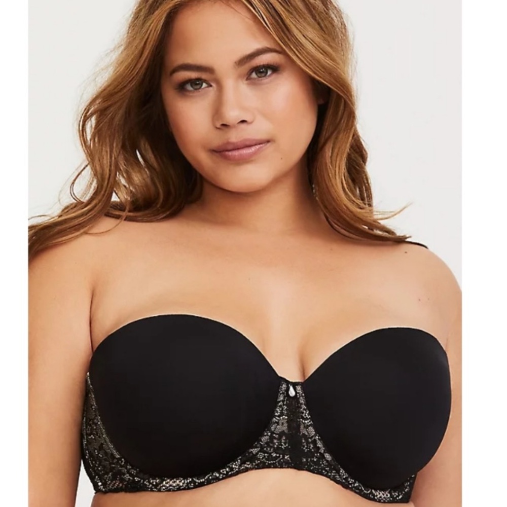 Torrid strapless bra 40 D